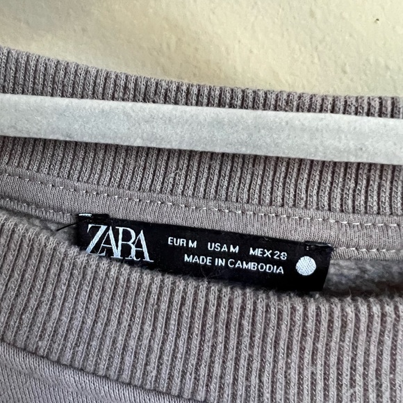 Zara Pullover - Picture 2 of 4
